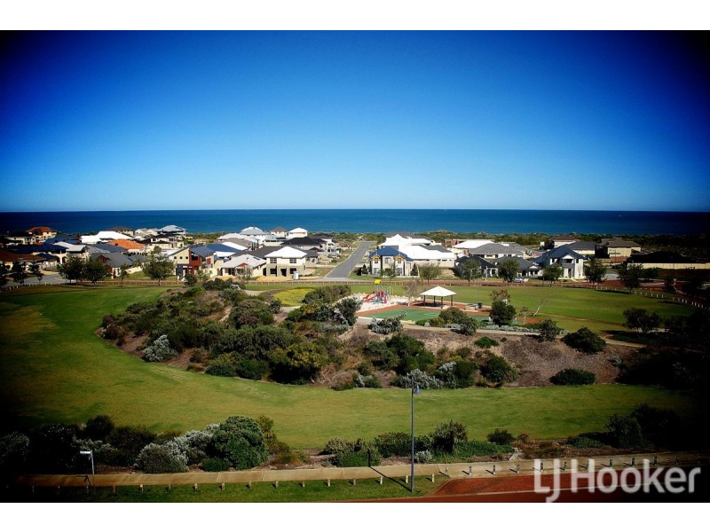 40 Huntington Street, Madora Bay WA 6210