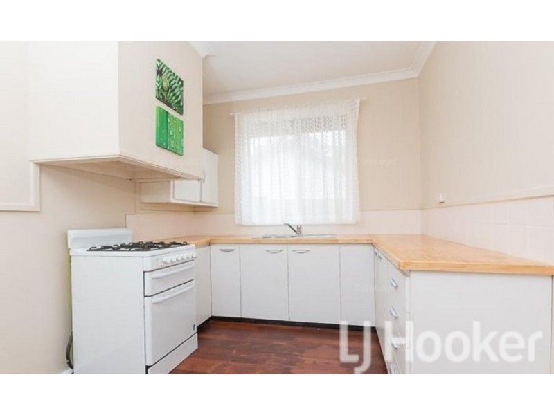 10 Camp Road, Pinjarra WA 6208
