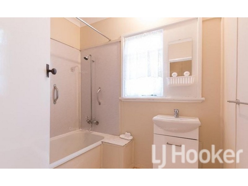 10 Camp Road, Pinjarra WA 6208