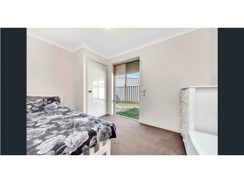 35 Oakover Turn, Greenfields WA 6210