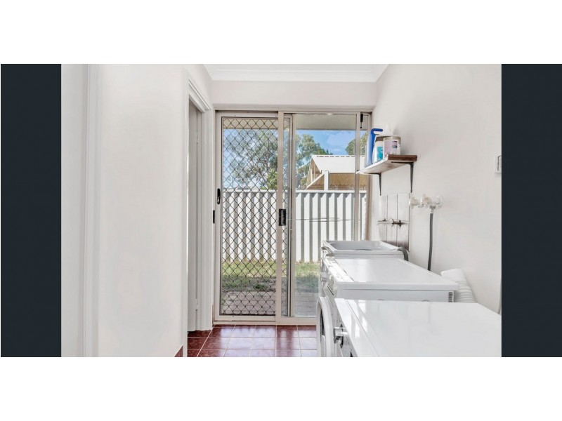 35 Oakover Turn, Greenfields WA 6210
