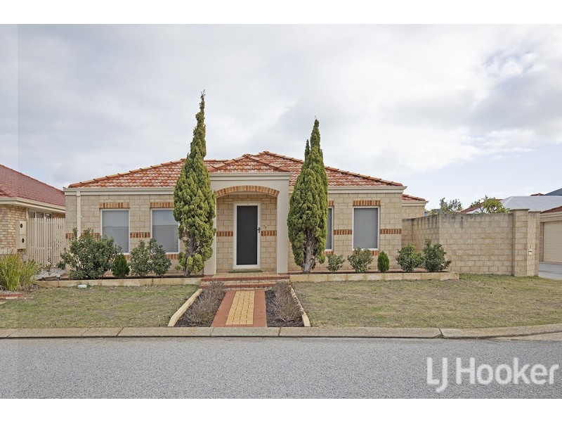 2 Ortona Crescent, Secret Harbour WA 6173