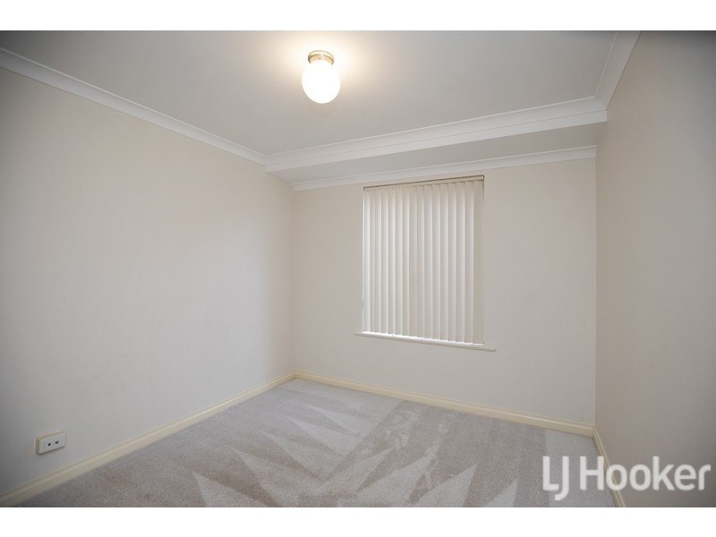 2 Ortona Crescent, Secret Harbour WA 6173