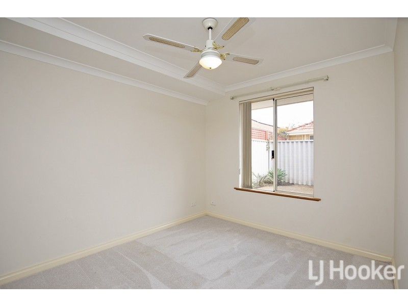 2 Ortona Crescent, Secret Harbour WA 6173