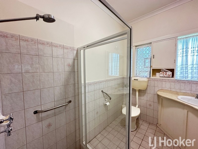 58 Leslie Street, Dudley Park WA 6210