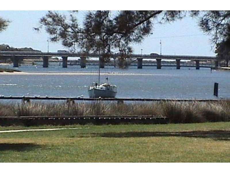 58 Leslie Street, Dudley Park WA 6210