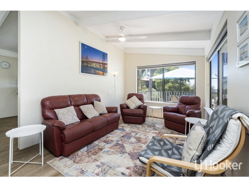 76 Park Ridge Drive, Bouvard WA 6211