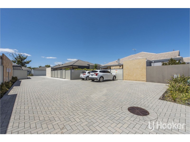 12/323 Pebble Beach Boulevard, Meadow Springs WA 6210