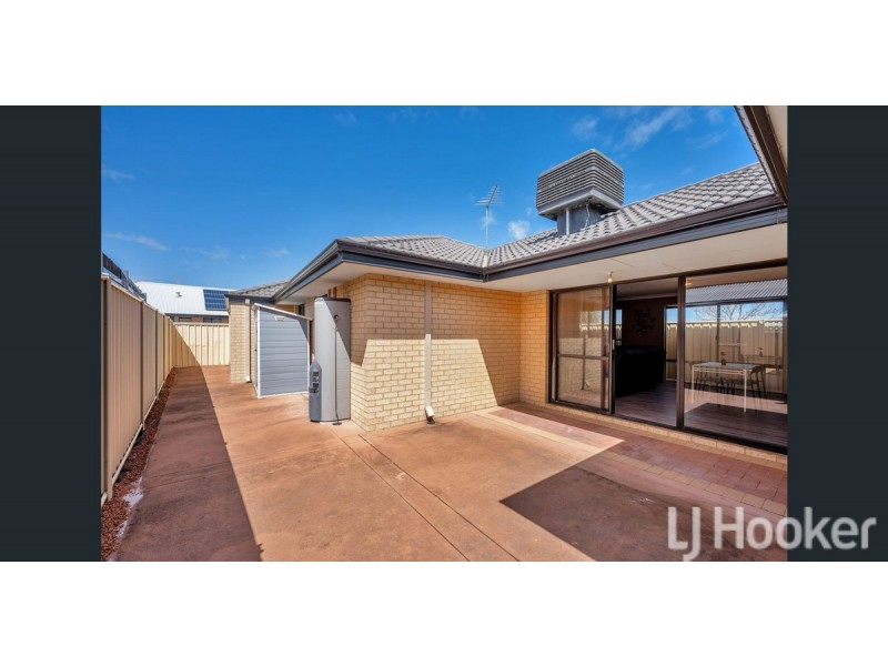 2 Keelia Vale, Lakelands WA 6180