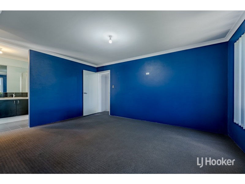 22 Longmeadow Vista, Meadow Springs WA 6210