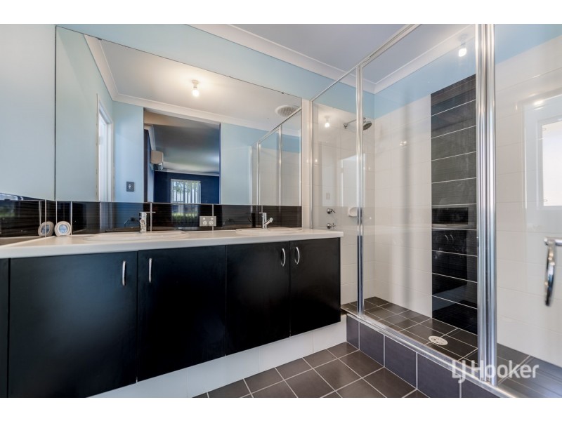 22 Longmeadow Vista, Meadow Springs WA 6210