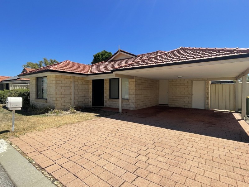 11 Golden Grove, Coodanup WA 6210