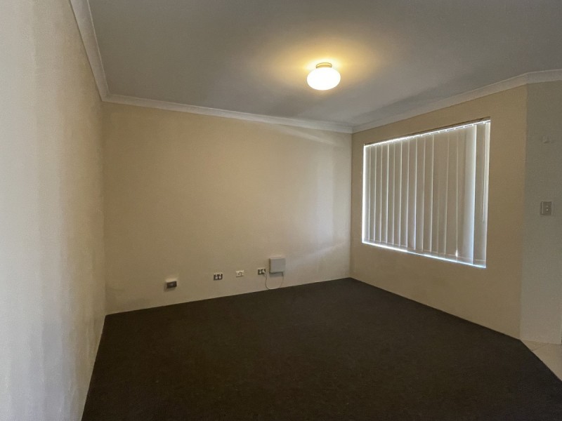 11 Golden Grove, Coodanup WA 6210