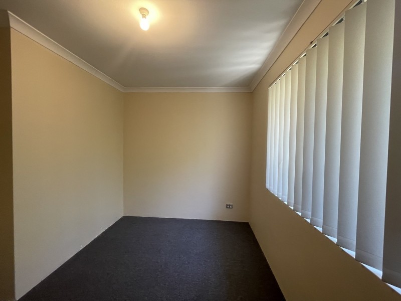 11 Golden Grove, Coodanup WA 6210