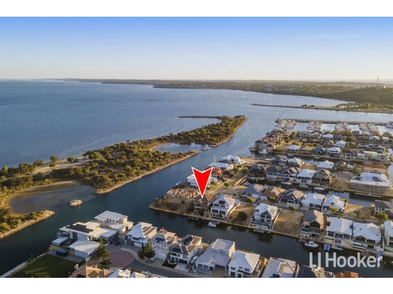 25 Sandpiper Island Retreat, Wannanup WA 6210