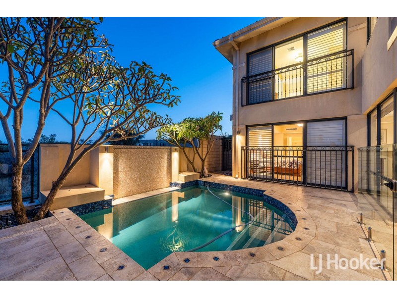 25 Sandpiper Island Retreat, Wannanup WA 6210