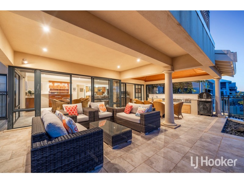 25 Sandpiper Island Retreat, Wannanup WA 6210