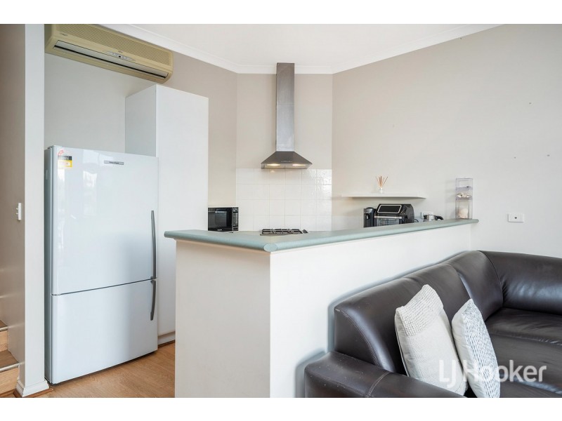 13/7 Village Mews, Wannanup WA 6210