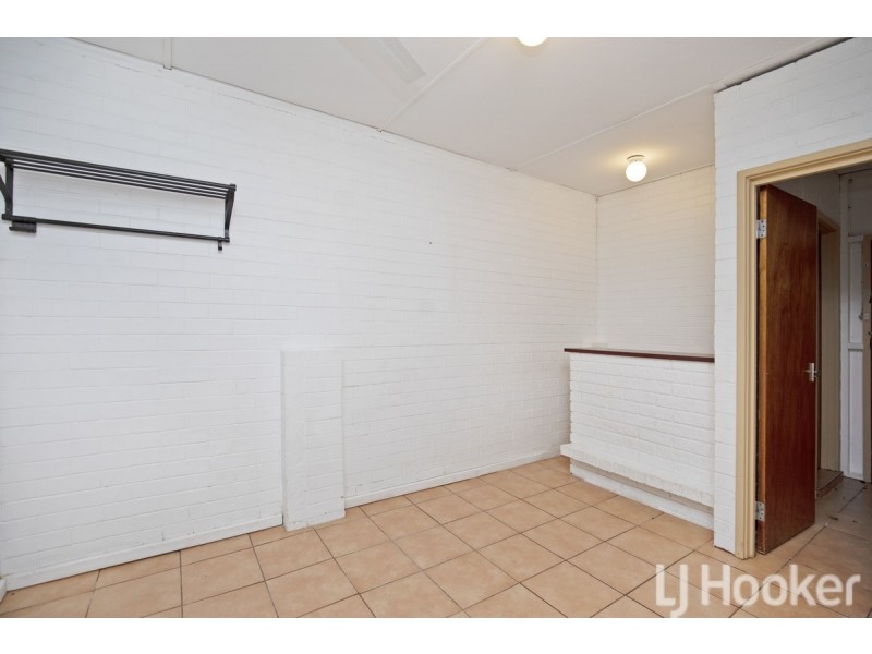 15 Leigh Street, Dudley Park WA 6210