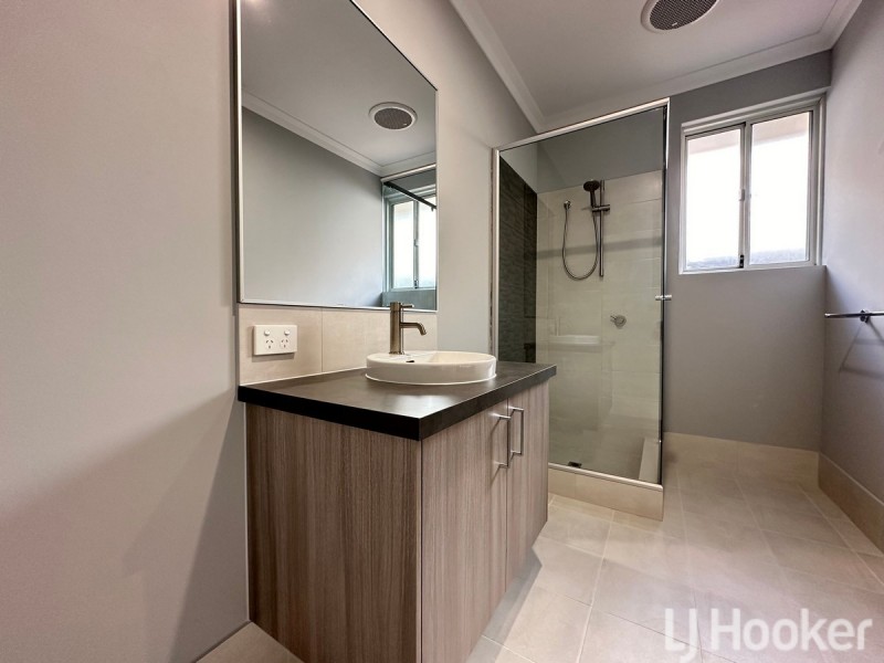 13 Sonoma Way, Madora Bay WA 6210