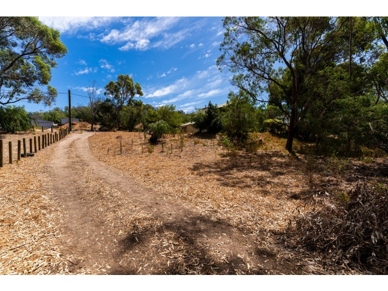 14 Lakeside Terrace, Preston Beach WA 6215