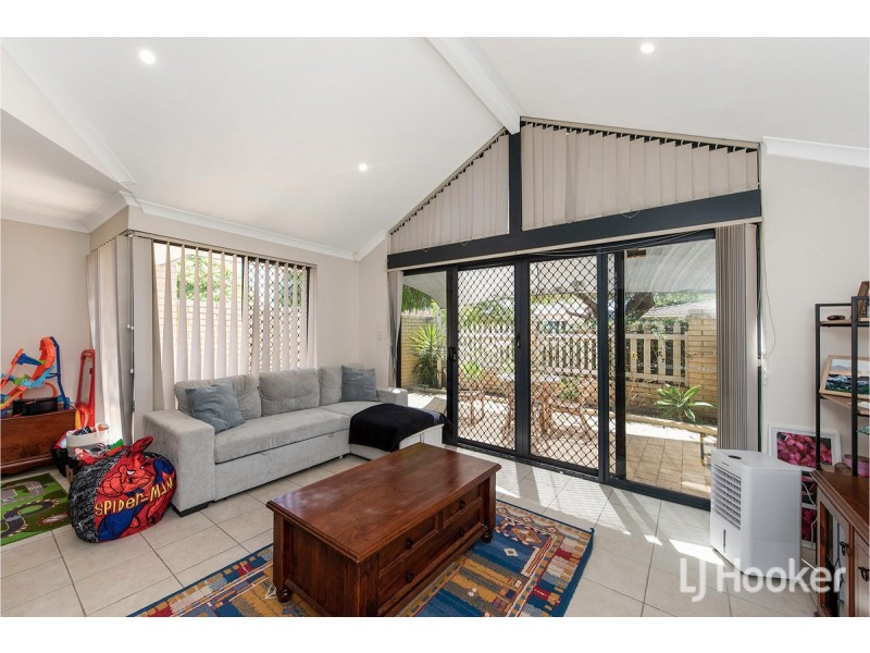 2/71 Gibson Street, Mandurah WA 6210