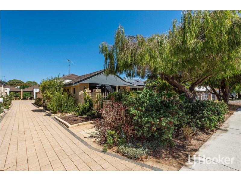 2/71 Gibson Street, Mandurah WA 6210