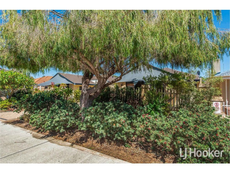 2/71 Gibson Street, Mandurah WA 6210