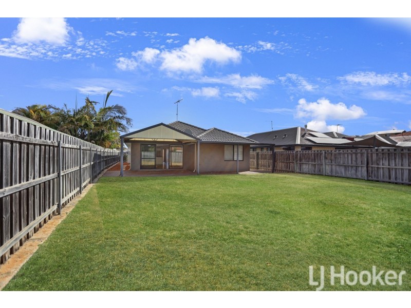 23 Richview Ramble, Wannanup WA 6210