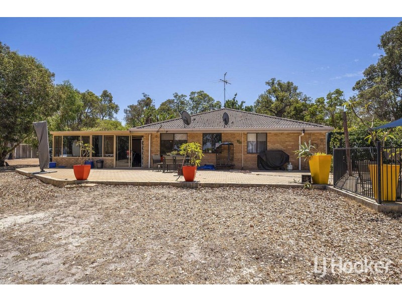 309 Carrabungup Road, Nirimba WA 6208