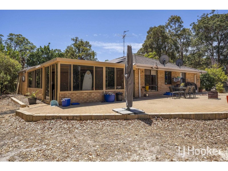 309 Carrabungup Road, Nirimba WA 6208
