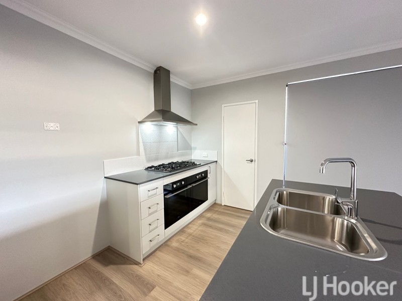 23 Rapallo Grove, Madora Bay WA 6210