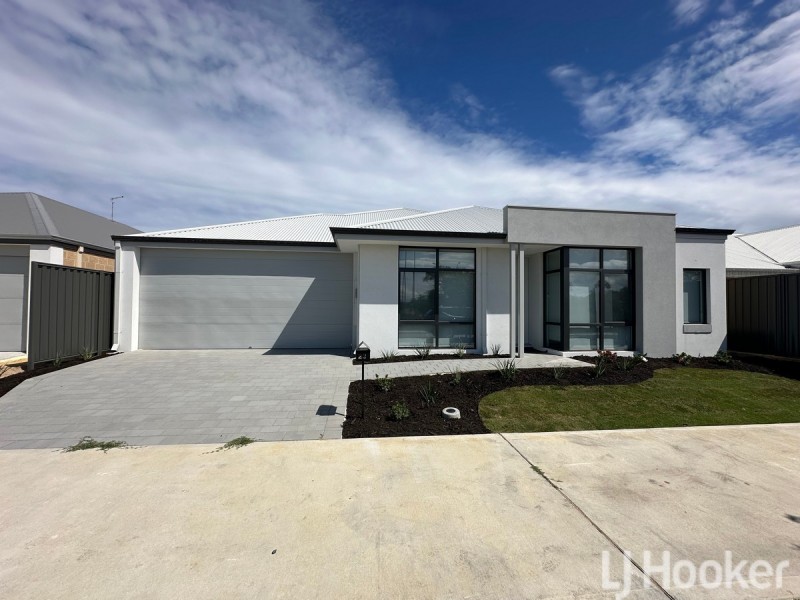 23 Rapallo Grove, Madora Bay WA 6210