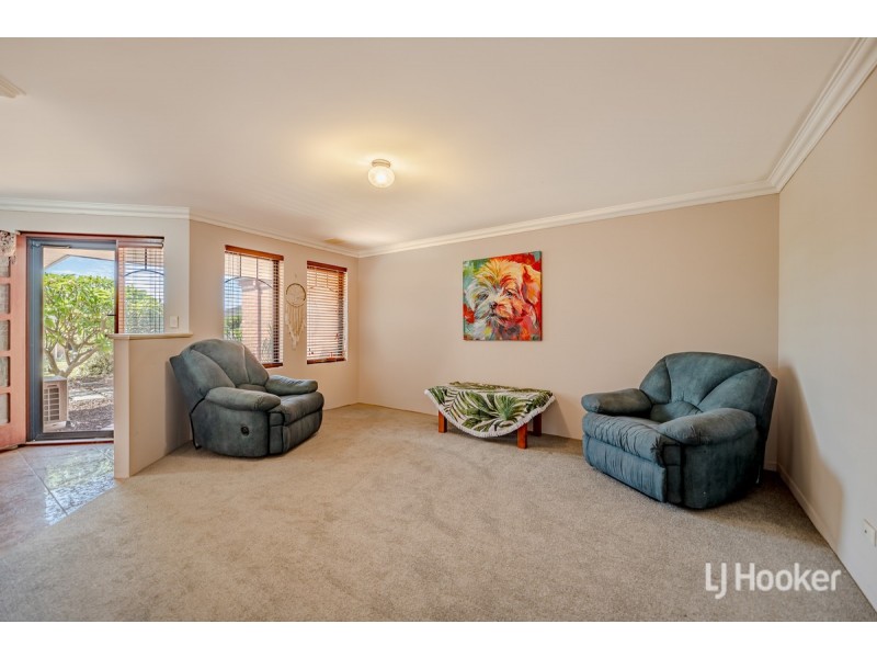 12 Brazier Way, Lakelands WA 6180