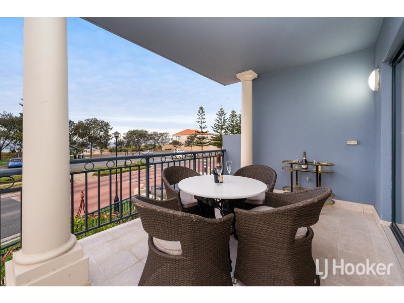 1/34 Village Mews, Wannanup WA 6210