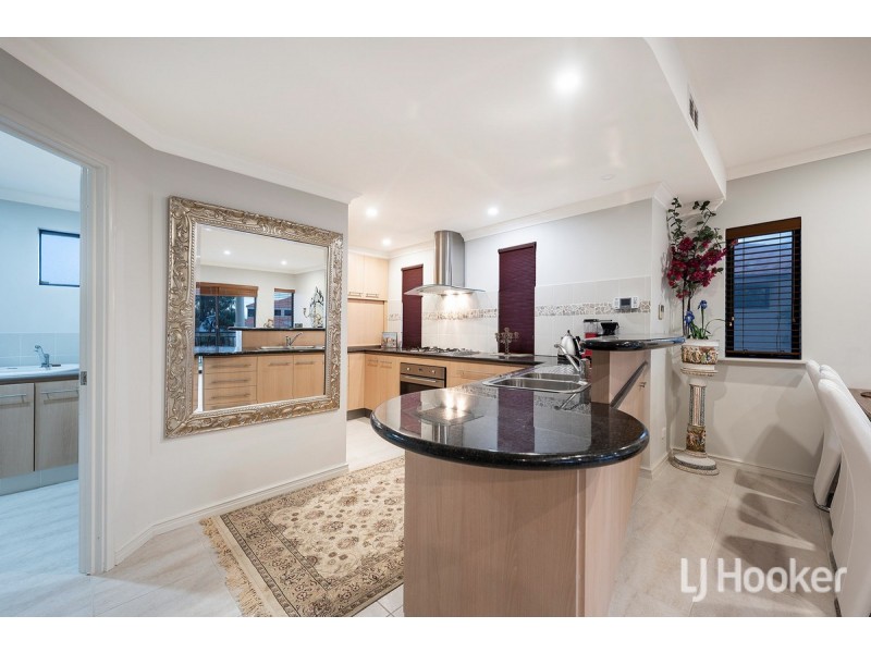 1/34 Village Mews, Wannanup WA 6210