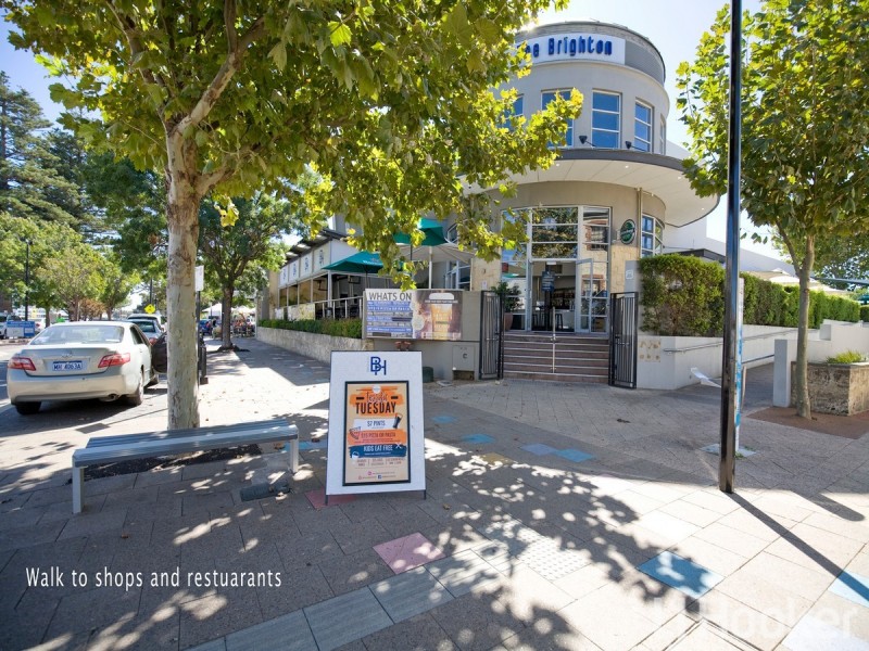 1/2 Creery Street, Dudley Park WA 6210