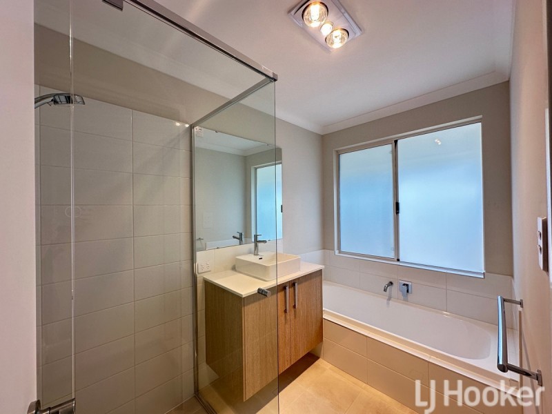 57 Sarasota Loop, Madora Bay WA 6210