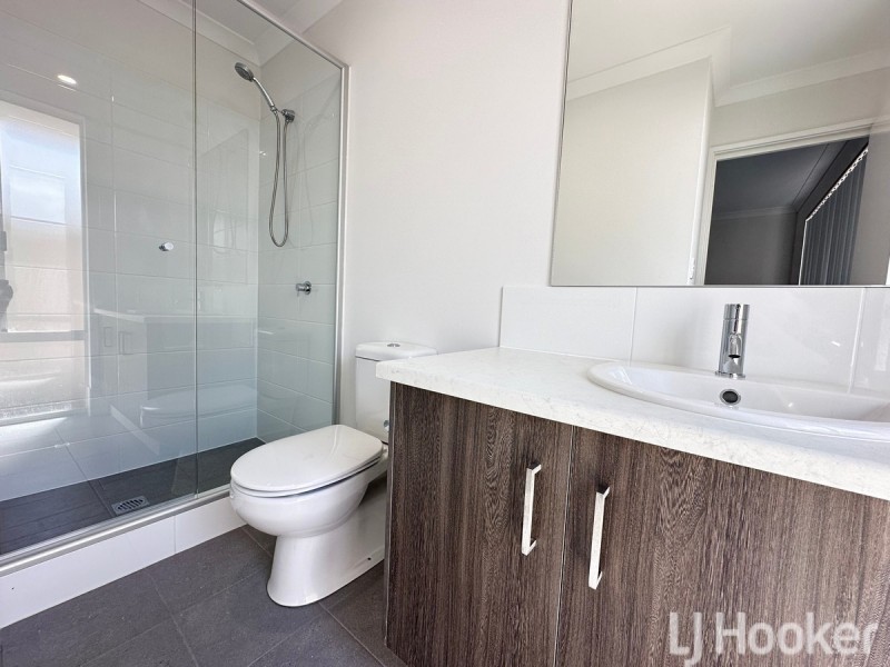 24A Daffodil Way, Karnup WA 6176