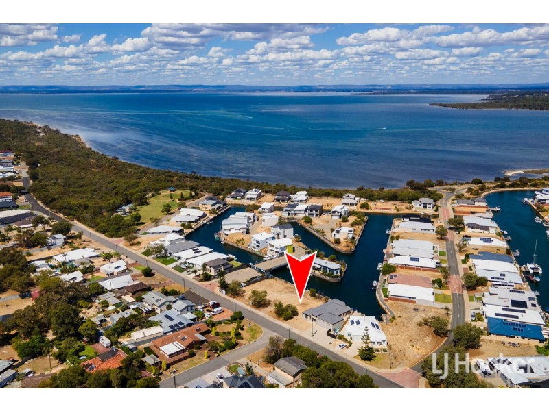 87 Queen Parade, Wannanup WA 6210
