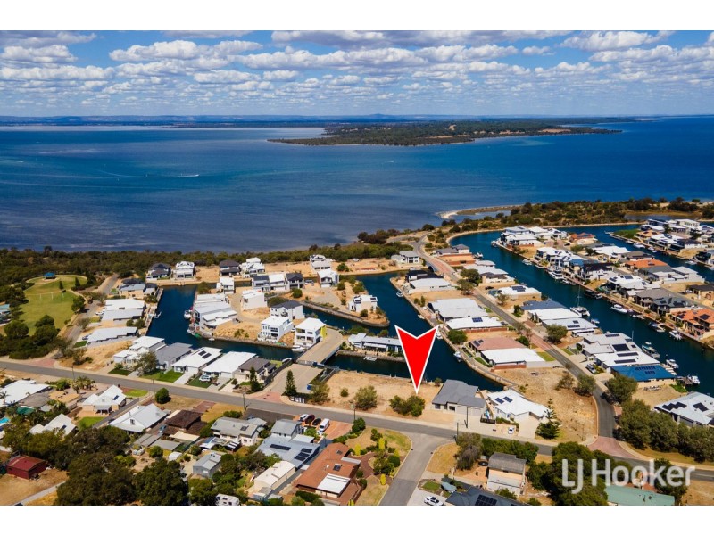 87 Queen Parade, Wannanup WA 6210
