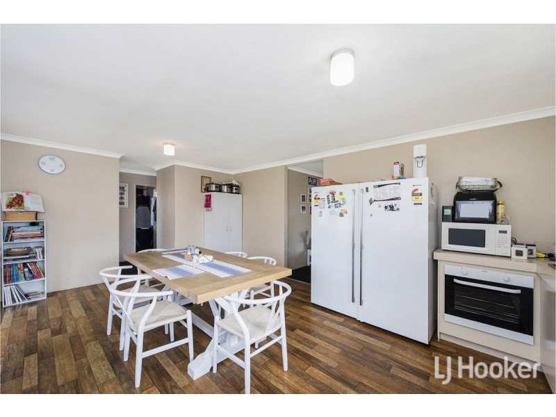 2 Penrith Street, Dudley Park WA 6210
