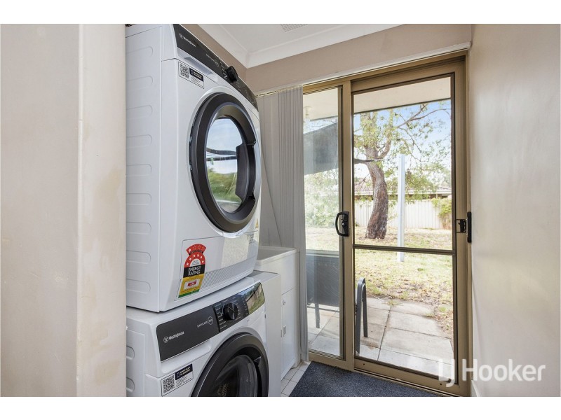 2 Penrith Street, Dudley Park WA 6210