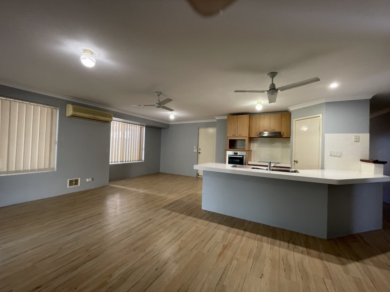 29 Mariners Cove Drive, Dudley Park WA 6210