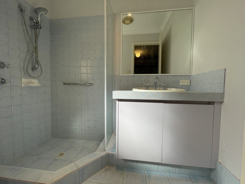 29 Mariners Cove Drive, Dudley Park WA 6210