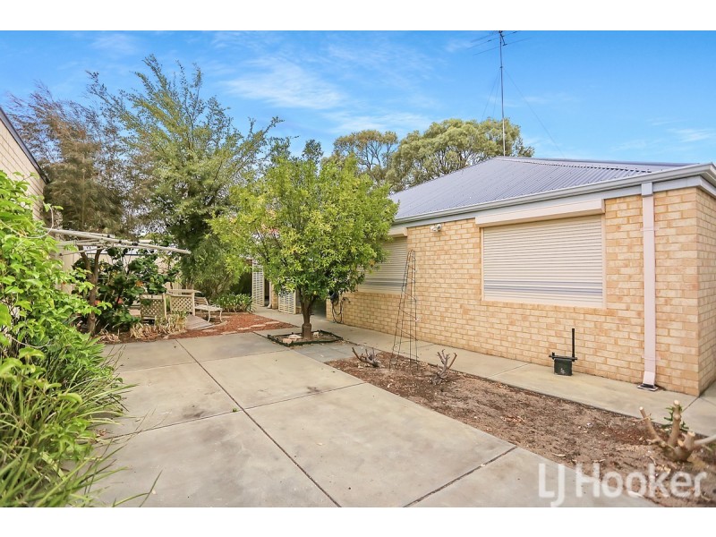 29 Mariners Cove Drive, Dudley Park WA 6210