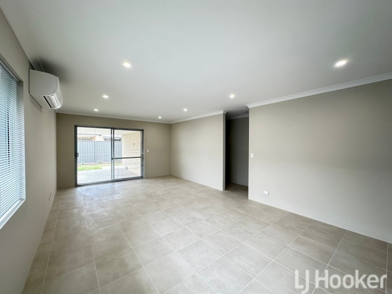 52 Huntington Street, Madora Bay WA 6210