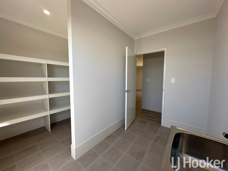 10 Bolsa Road, Madora Bay WA 6210