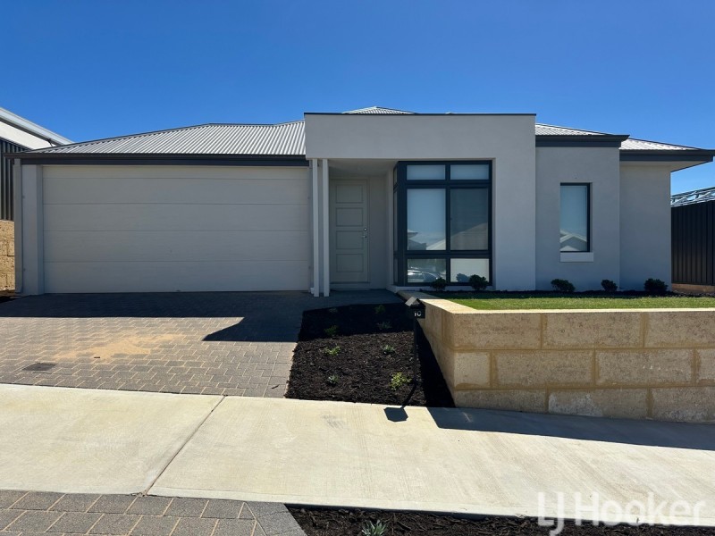 10 Bolsa Road, Madora Bay WA 6210