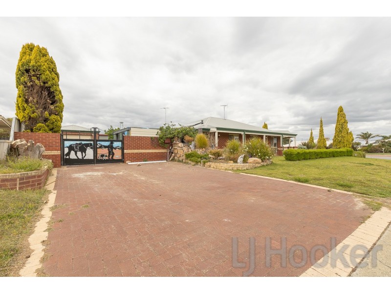 6 Chennile Vista, Halls Head WA 6210